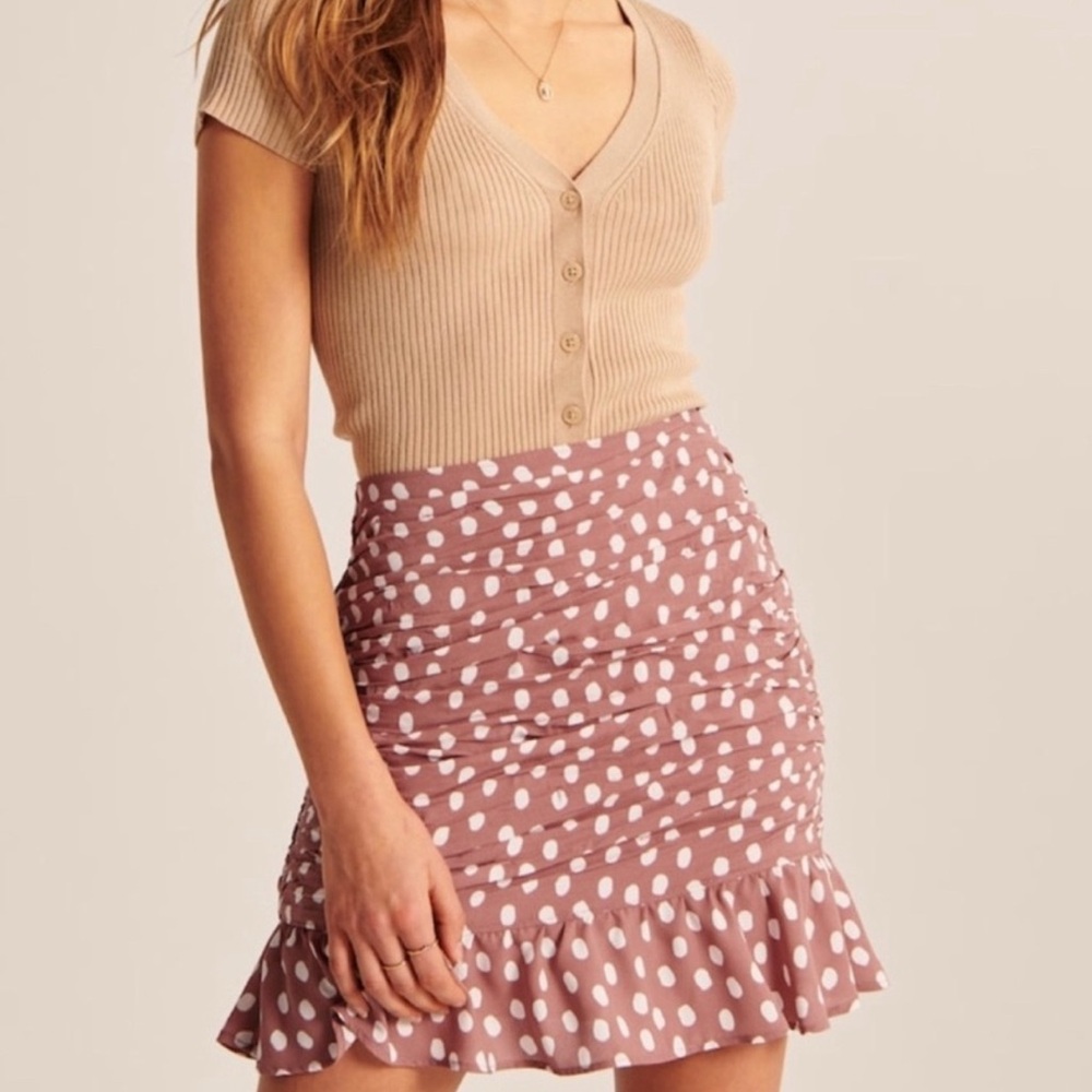 Abercrombie and Fitch Ruched Pink Polkadot Miniskirt Dusty Pink Dot Small